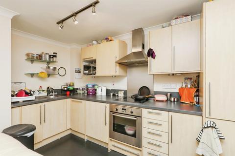 2 bedroom flat for sale, Wherry Road, Norwich