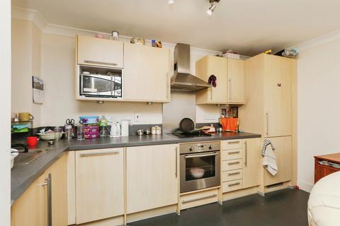 2 bedroom flat for sale, Wherry Road, Norwich