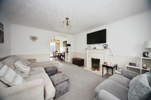 undefined, Claverley Green, Luton