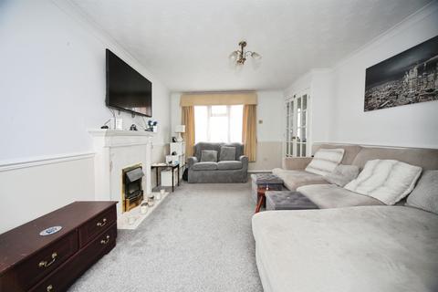 undefined, Claverley Green, Luton
