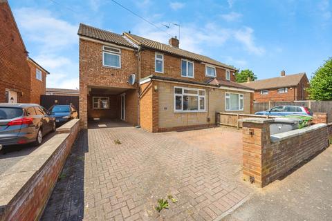 6 bedroom semi-detached house for sale, Rowelfield, Luton