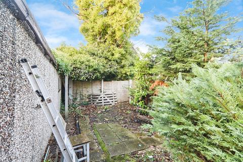 undefined, Lawrence Gardens, Leeds