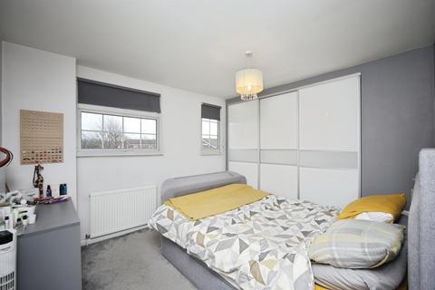 3 bedroom semi-detached house for sale, Kingscote Close, Redditch
