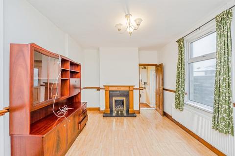 4 bedroom terraced house for sale, Habershon Street, Splott, Cardiff