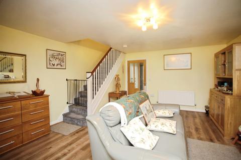 3 bedroom detached house for sale, Viaduct Close, Rugby
