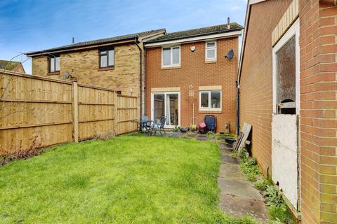 3 bedroom semi-detached house for sale, Casterbridge Court, Hardingstone, Northampton