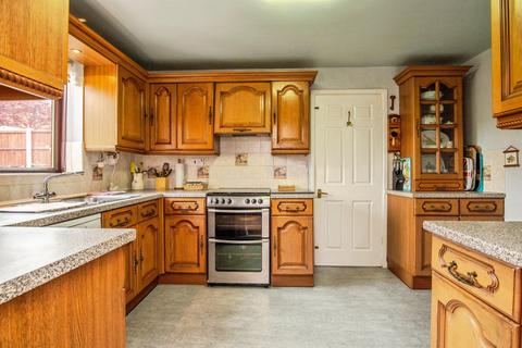 undefined, Meadowbank Drive, Worcester