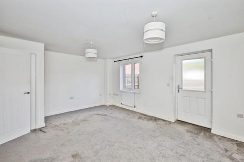 3 bedroom end of terrace house for sale, Kingfisher Drive, Houndstone, Yeovil