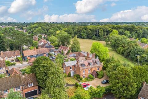 2 bedroom apartment for sale, Totteridge Lane, High Wycombe