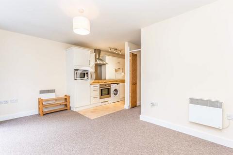 1 bedroom flat for sale, High Street, Southampton