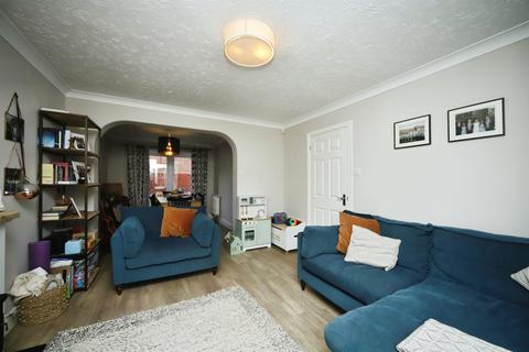 3 bedroom semi-detached house for sale, Summerleaze Crescent, Taunton