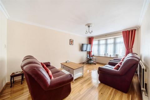 4 bedroom terraced house for sale, Kingsley Walk, Tring
