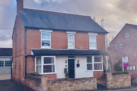 Brook Street, Aston Clinton, Aylesbury