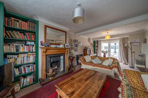 5 bedroom detached house for sale, Brook Street, Aston Clinton, Aylesbury