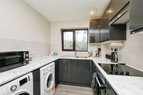 2 bedroom ground floor flat for sale, Guardian Road, Norwich