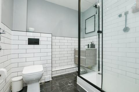 2 bedroom ground floor flat for sale, Guardian Road, Norwich