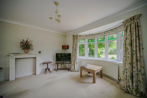 undefined, Tring Hill, Tring