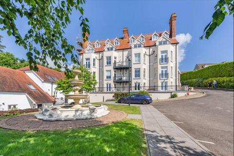 2 bedroom flat for sale, Narberth Road, Tenby, Pembrokeshire, SA70