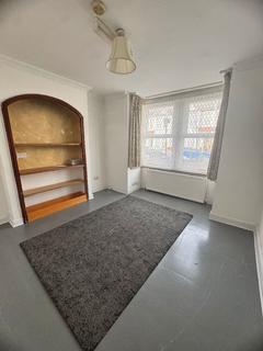 4 bedroom semi-detached house to rent, London NW10