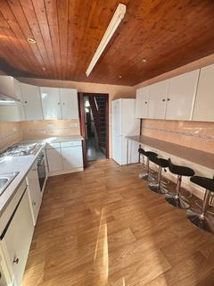 4 bedroom semi-detached house to rent, London NW10