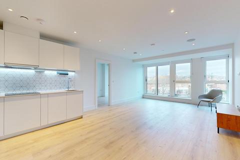 2 bedroom flat to rent, Beverley Way