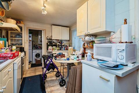 3 bedroom terraced house for sale, St. Johns Way, Thetford