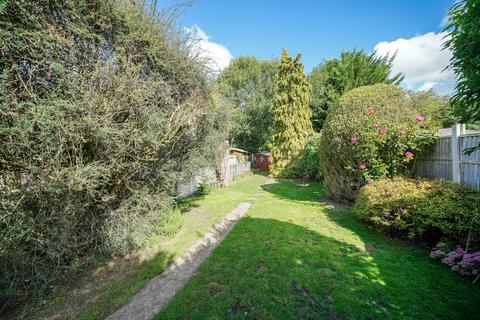 undefined, London Road, Aston Clinton, Aylesbury