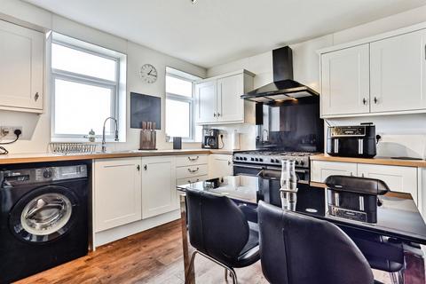 2 bedroom end of terrace house for sale, Ridge Road, Middlestown, WAKEFIELD