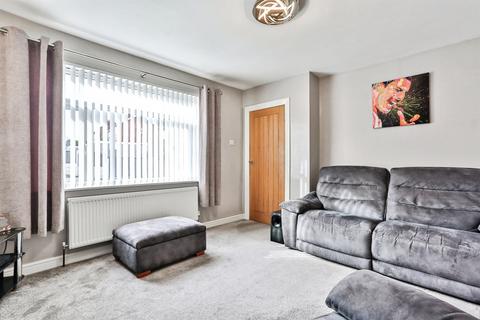 2 bedroom end of terrace house for sale, Ridge Road, Middlestown, WAKEFIELD