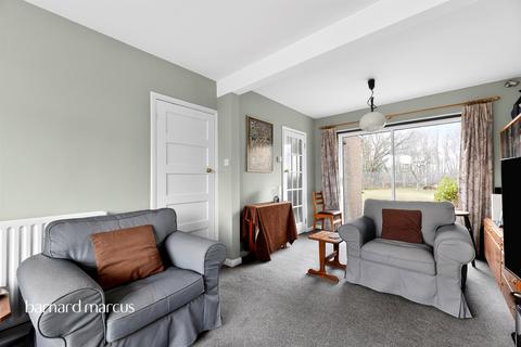 undefined, Kingshill Avenue, Worcester Park