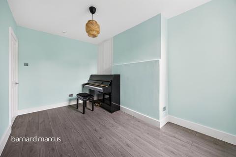 undefined, Belmont Road, Wallington