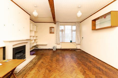 3 bedroom end of terrace house for sale, Applecroft Road, Welwyn Garden City