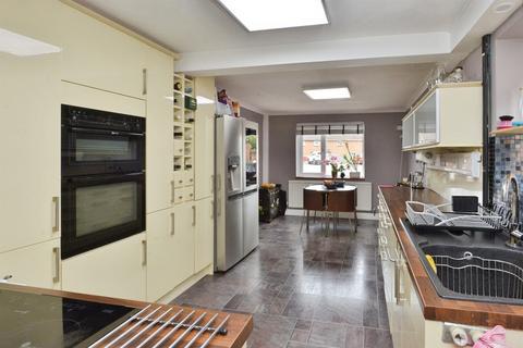 3 bedroom semi-detached house for sale, Bellway, Woburn Sands, Milton Keynes