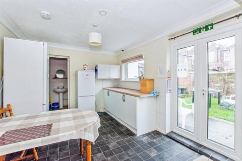 6 bedroom semi-detached house for sale, Artillery Street, Wisbech