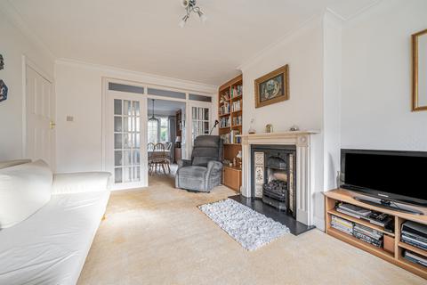 4 bedroom semi-detached house for sale, Holyrood Road, Barnet