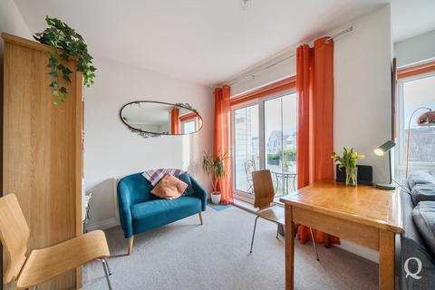 2 bedroom apartment for sale, Bluebell Drive, Sittingbourne, Kent, ME10