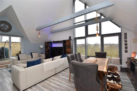 3 bedroom penthouse for sale, Bakers Court, Great Cornard, Sudbury, CO10