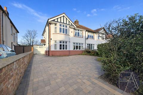 4 bedroom semi-detached house for sale, Kirkstall Road, Southport PR8