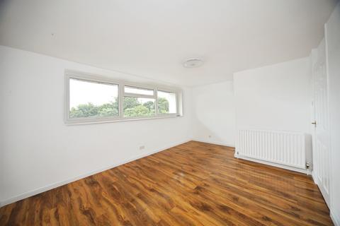 undefined, St. Michaels Avenue, Houghton Regis, DUNSTABLE