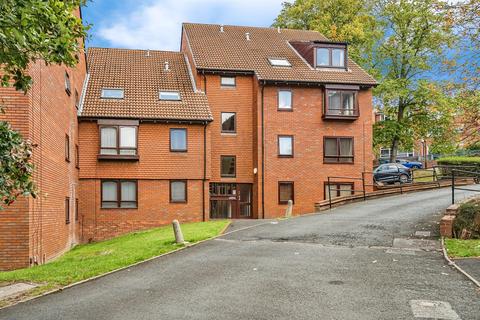 Moncrieffe Close, Dudley