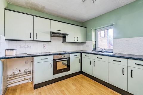 2 bedroom apartment for sale, Moncrieffe Close, Dudley