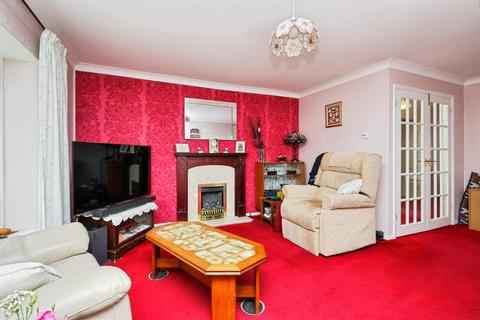 3 bedroom bungalow for sale, Willingdon Park Drive, Eastbourne