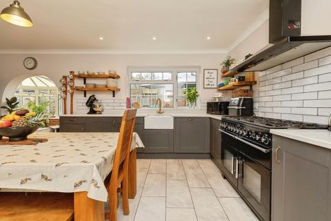 undefined, Rowde Court Road, Rowde, Devizes