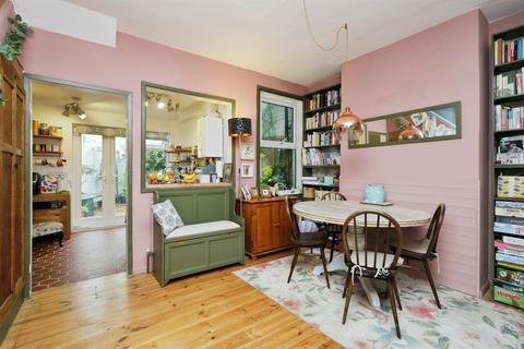 2 bedroom terraced house for sale, Melbourne Road, Eastbourne