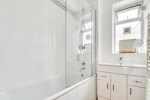 3 bedroom apartment to rent, 58 Weydown Close, London SW19 6JQ