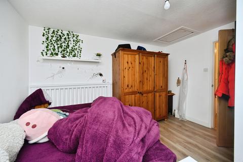 3 bedroom end of terrace house for sale, Whitehawk Way, Brighton
