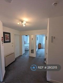 2 bedroom flat to rent, Dalgety Road, Edinburgh, EH7