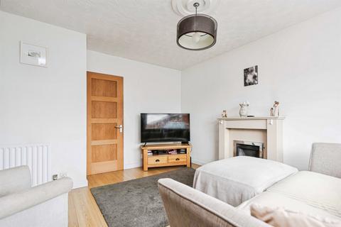 3 bedroom semi-detached house for sale, Tiverton Close, Kingswinford