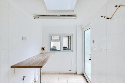 undefined, Beech Avenue, Swindon