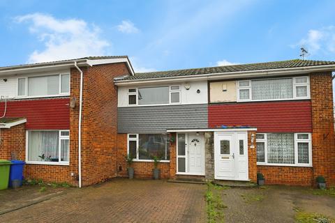 2 bedroom terraced house for sale, Gladstone Drive, Sittingbourne